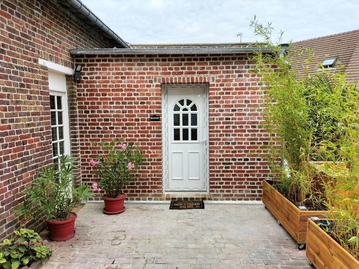 Studio - Au fond de la cour La Croix-Saint-Ouen Extérieur photo